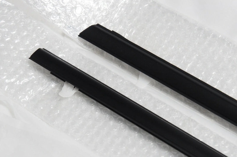 Honda Integra Front Door Molding Assy Pair (1994–2001)