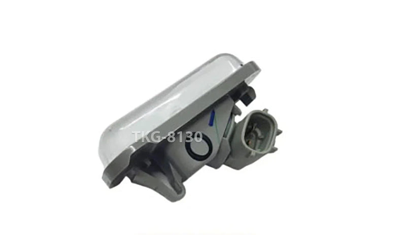 Isuzu Dmax License Plate Light (2003-2019)
