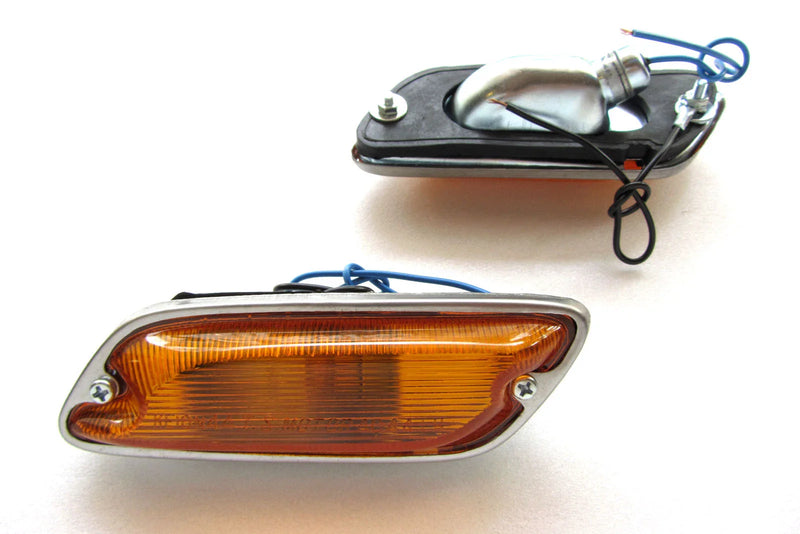 Toyota Corolla KE10 KE11 KE15 KE16 KE17, Corona RT40 Side Marker Lights
