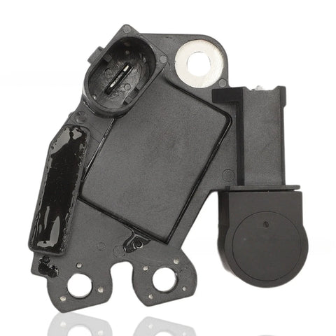 Jetta / Passat / Golf / Tiguan 14V Alternator Regulator