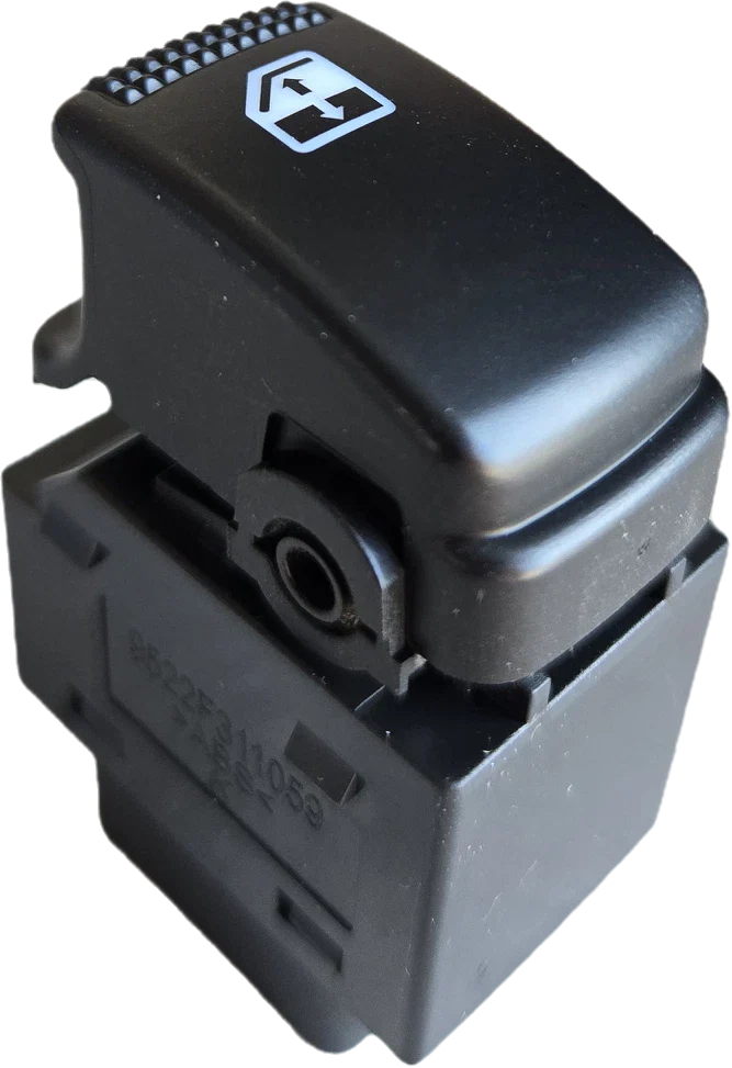 Hyundai Getz, Tucson, Sorento Single Window Switch 7 Pins (2003–2011)