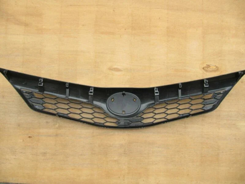 Toyota Camry Atara ASV50 Gray Grill (2011-2014)