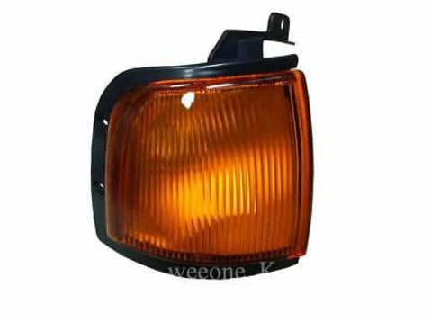 Ford Ranger RH Corner Side Light Lamp (1998-2000)