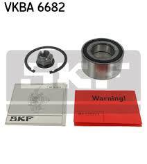 SKF Front Wheel Bearing Kit Vkba 6682