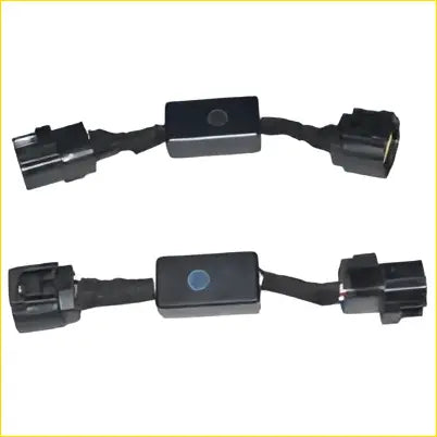 Black automotive wiring harness connectors with molded plastic housing and metal contacts for great wall ute cannon tail light module back side view