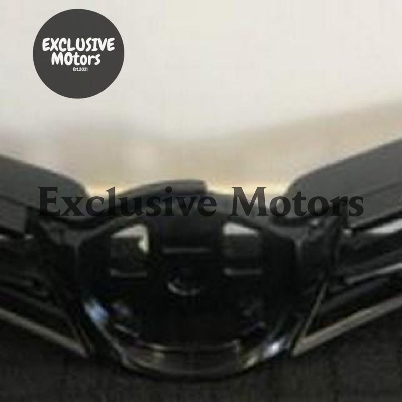 Toyota Corolla Hatch Right Grille (2013 - 2015)